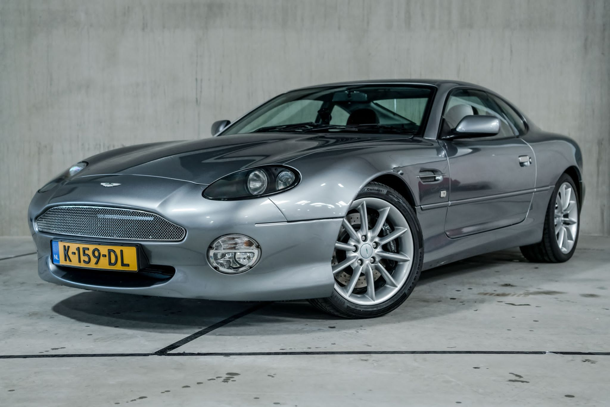 Aston Martin DB7