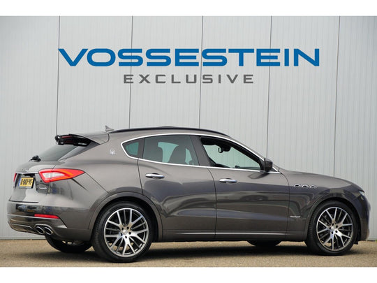 Maserati Levante 3.0 V6 S AWD / 430 pk / Leder / Navigatie /