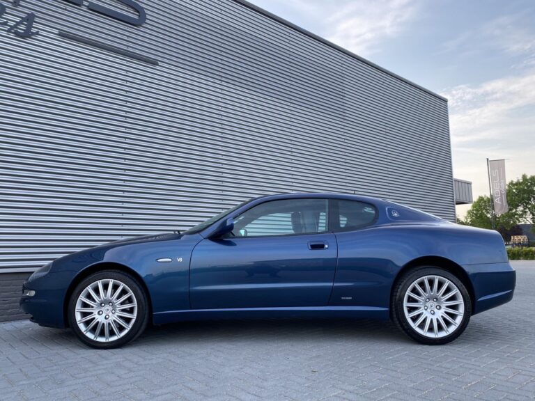 Maserati Coupe