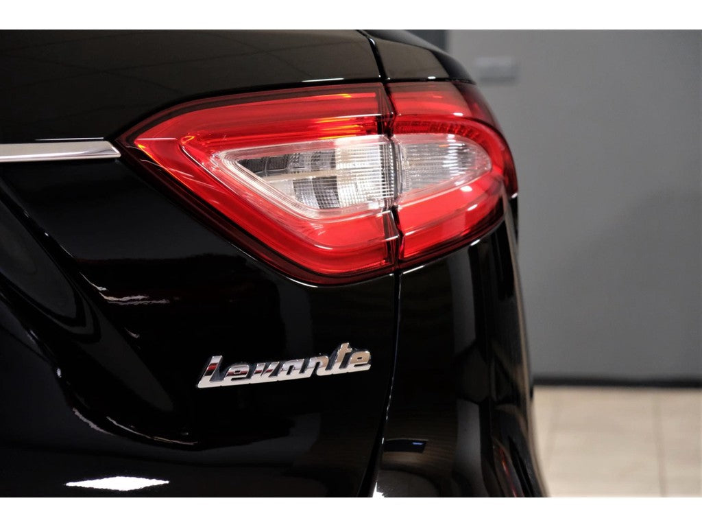 Maserati Levante 3.0 V6 S AWD *55.000km* 6 maanden garantie