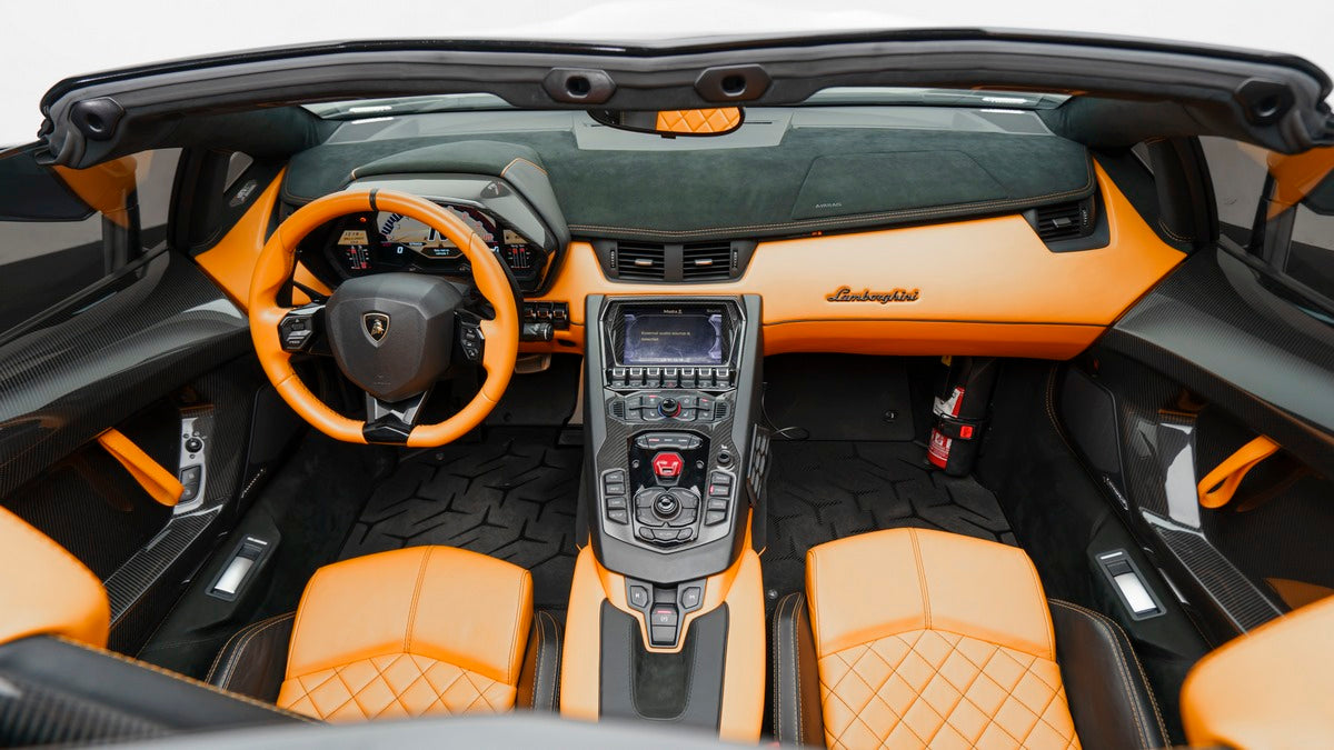 Lamborghini Aventador SV Roadster