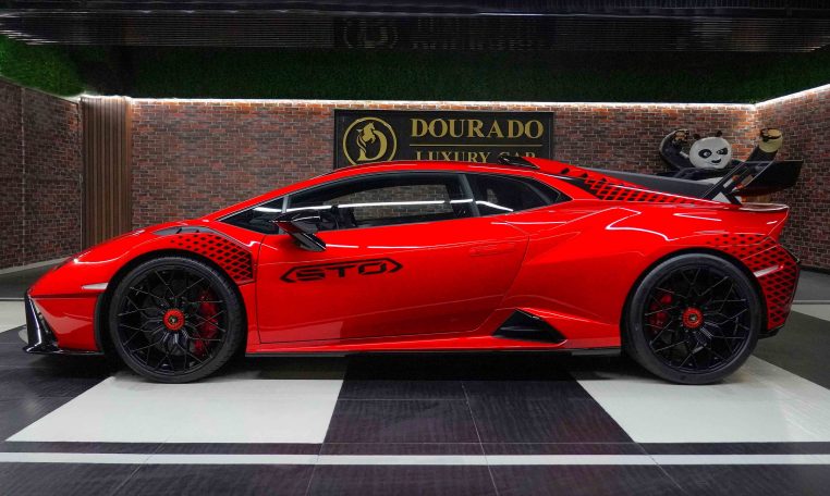 Lamborghini Huracan STO