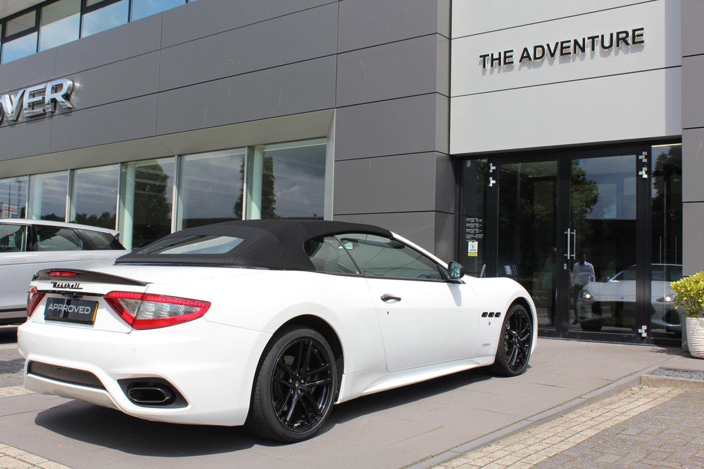 Maserati GranCabrio 4.7 Sport Full Carbon