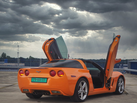 Chevrolet Corvette C6 6.0 - Youngtimer - TARGA - VLEUGELDEUR