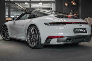 Porsche 911 3.0 Targa 4S Sportdesign Sportchrono