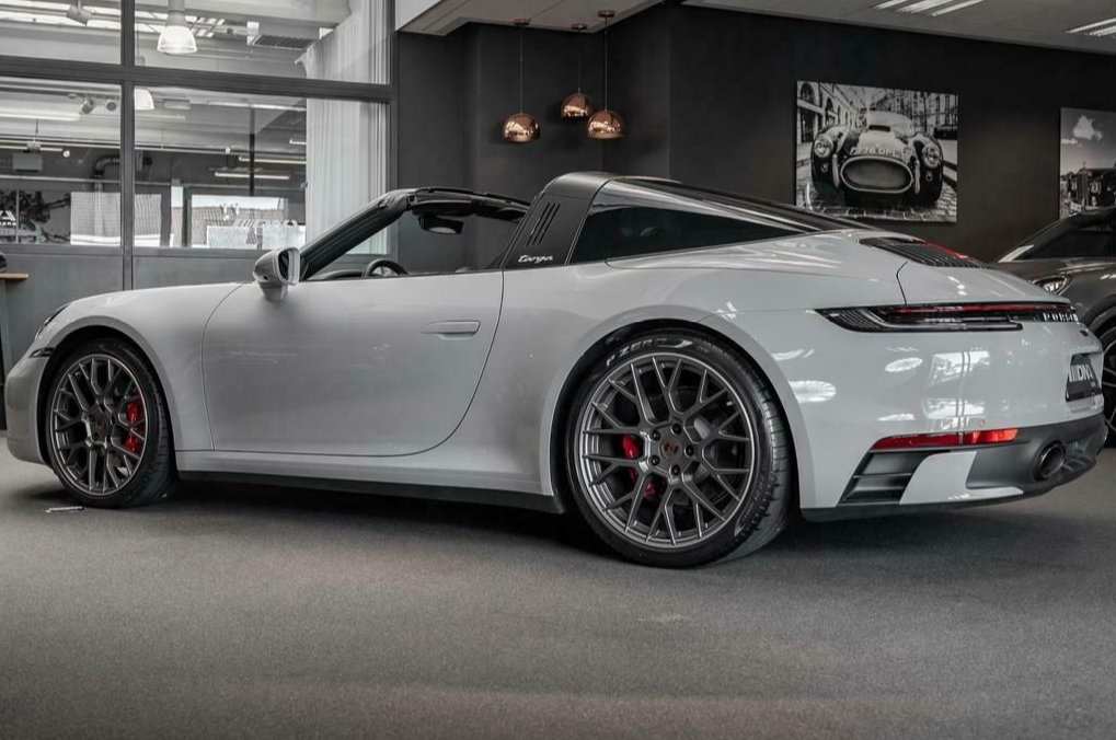 Porsche 911 3.0 Targa 4S Sportdesign Sportchrono