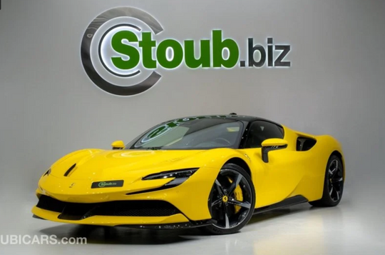 Ferrari SF90 Stradale Std CARBON PACKAGE - BRAND NEW - 2022 SF90 - EXCELLENT CONFIGURATION