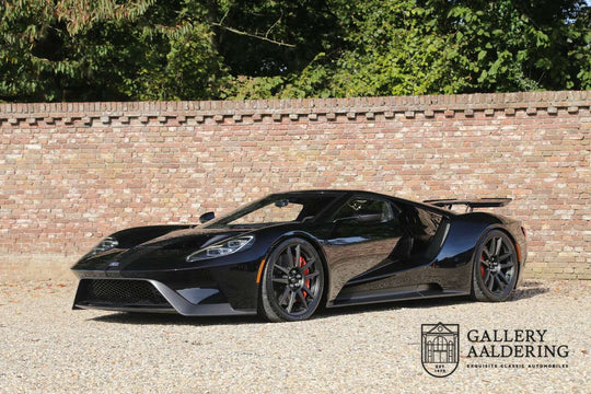 Ford GT Carbon Series One of only 150 made, delivery milea