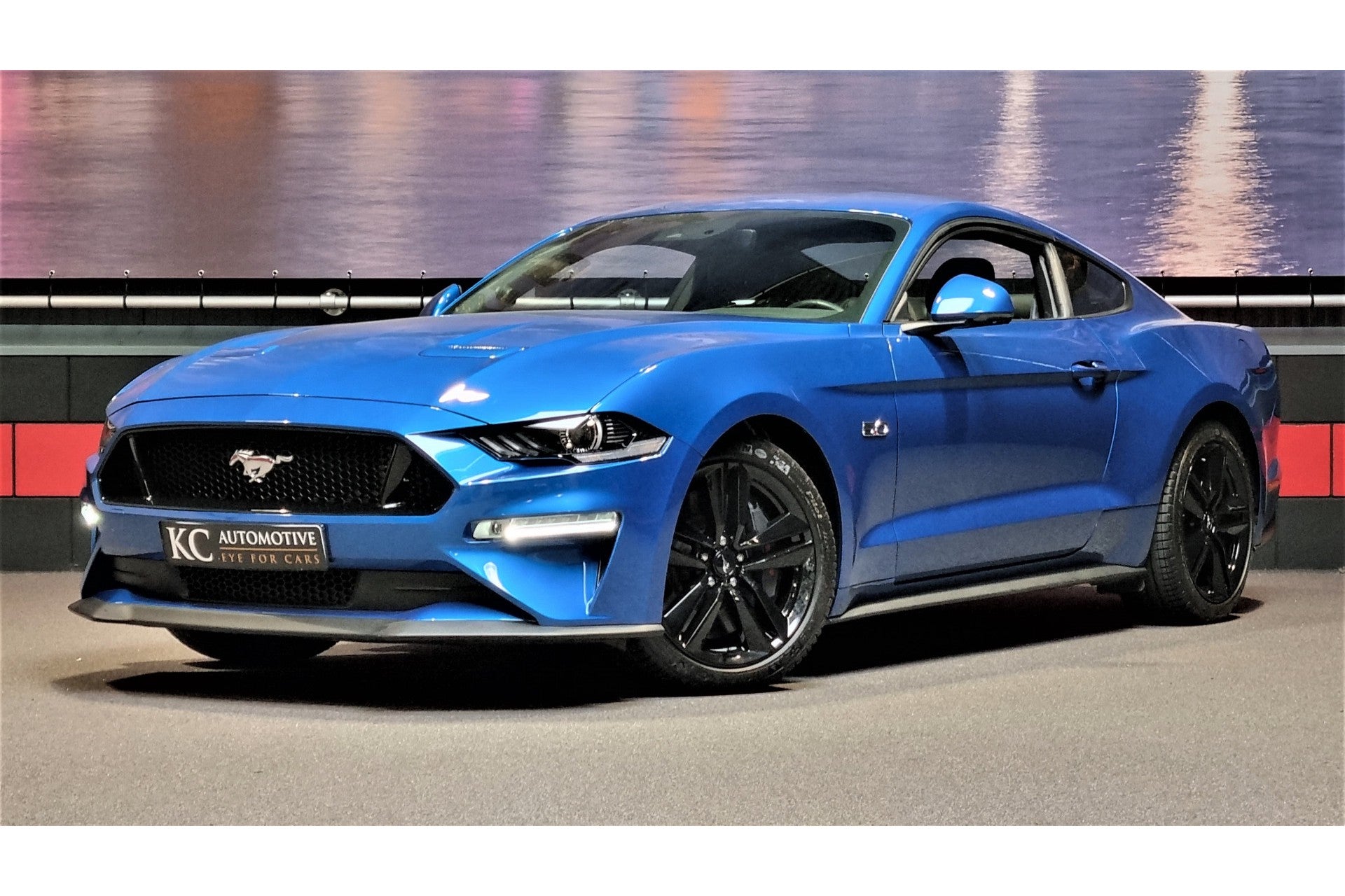 Ford Mustang Fastback 5.0 V8 GT | Full Options